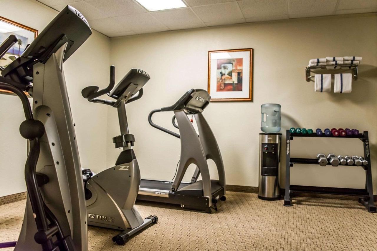 Quality Inn And Suites Golf Resort Golden Gate Esterno foto